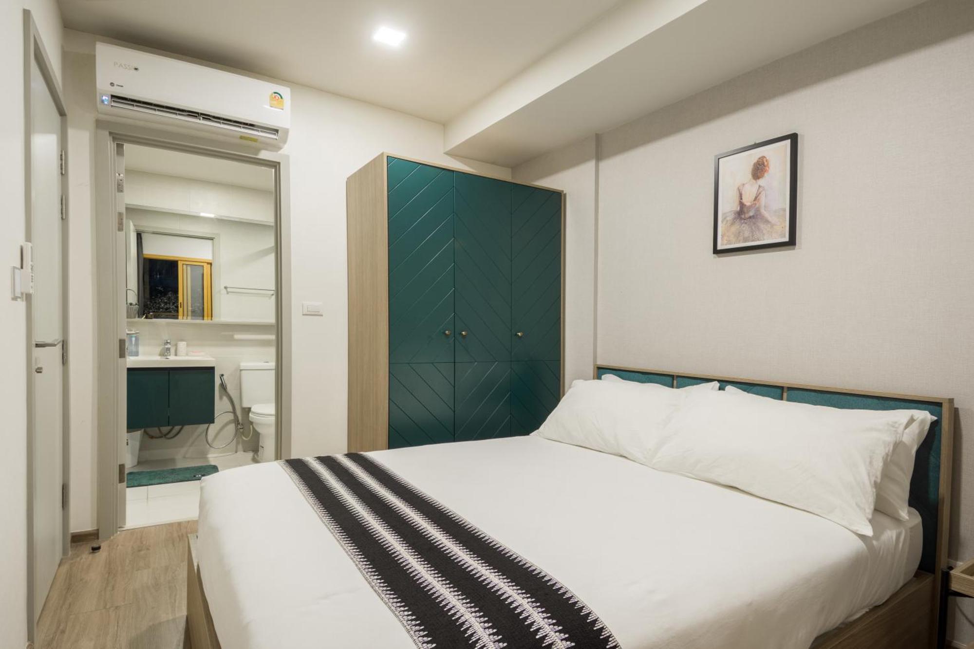 Brissluxe At Bts Onnut Sukumvit 50 Apartment Банкок Екстериор снимка