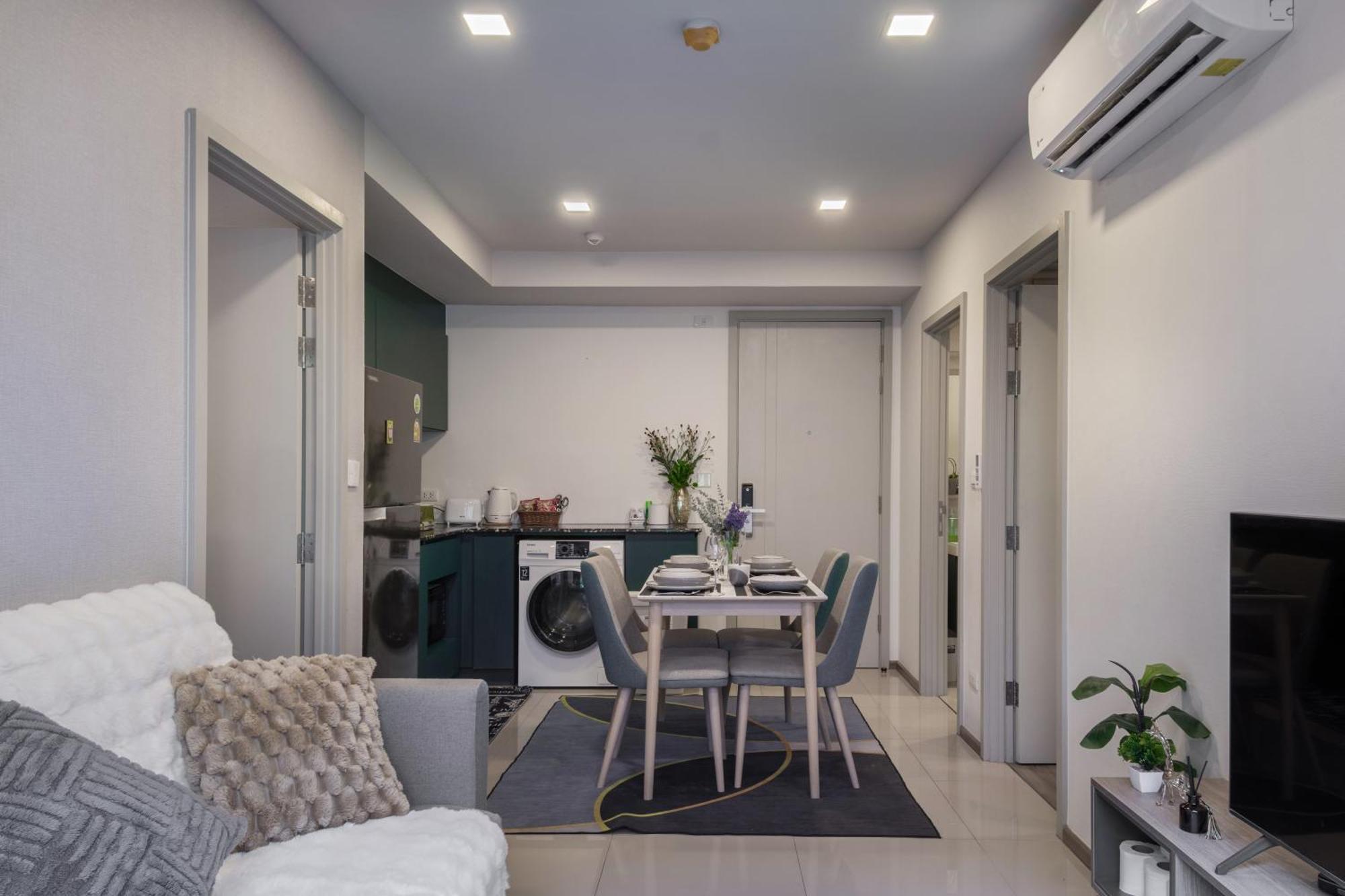 Brissluxe At Bts Onnut Sukumvit 50 Apartment Банкок Екстериор снимка