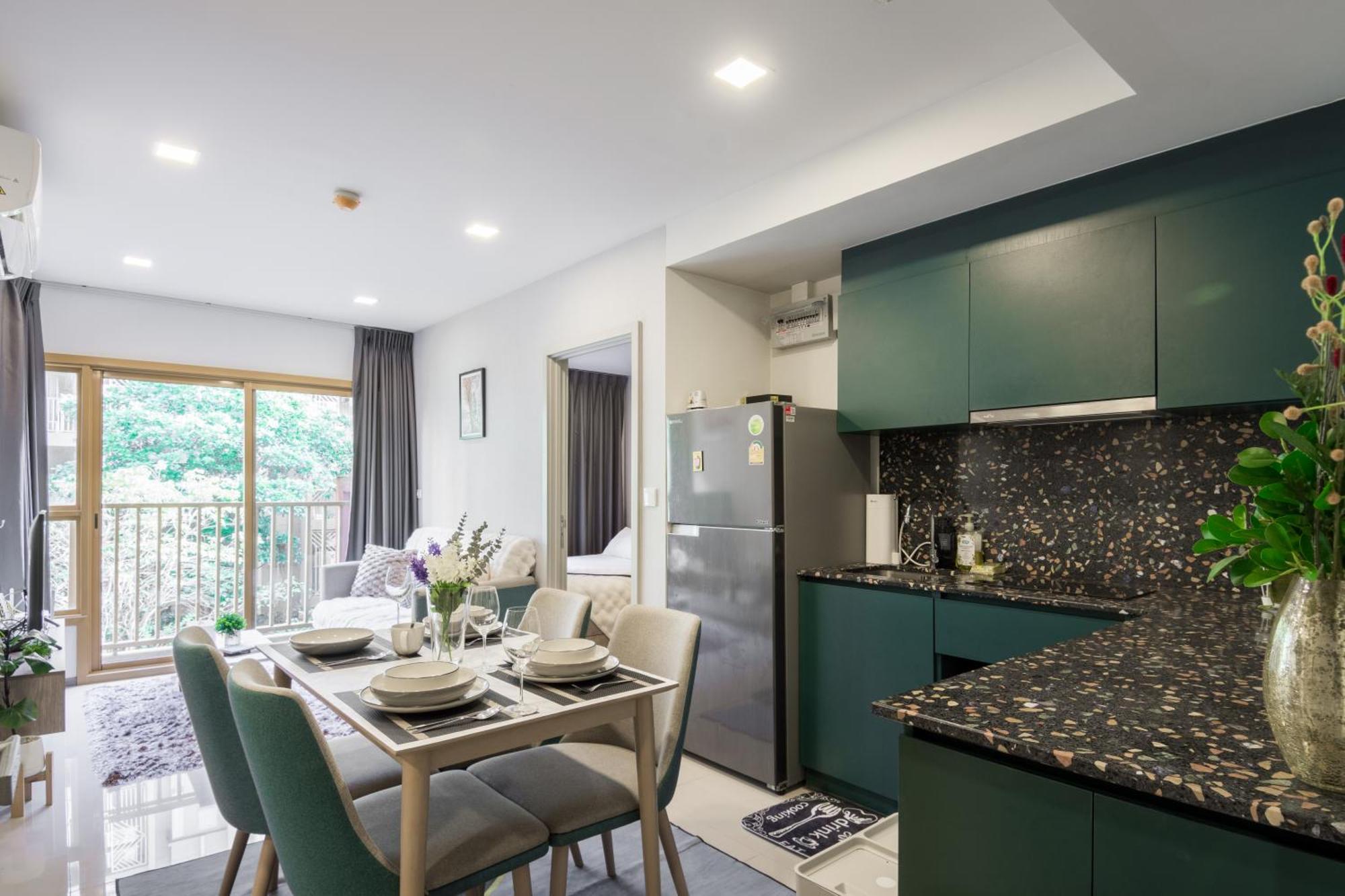 Brissluxe At Bts Onnut Sukumvit 50 Apartment Банкок Екстериор снимка